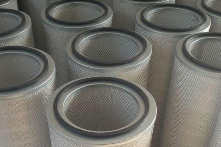 克服和避免了开云kaiyun（中国）因使用时间长，粘接不牢固而出现的掉盖的可能性，使滤筒的使用寿命获得了保障