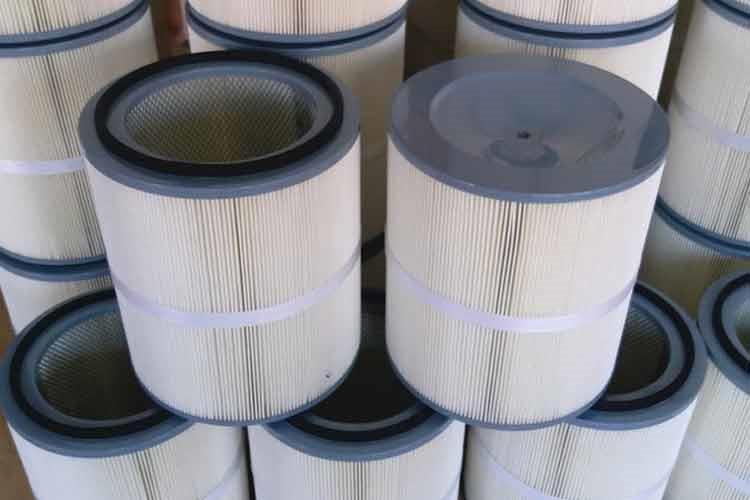 卡盘式开云kaiyun（中国）管路系统与该喷吹安装组件结构的结合，使脉冲喷吹清灰时气流分布均匀，提高了清灰效率