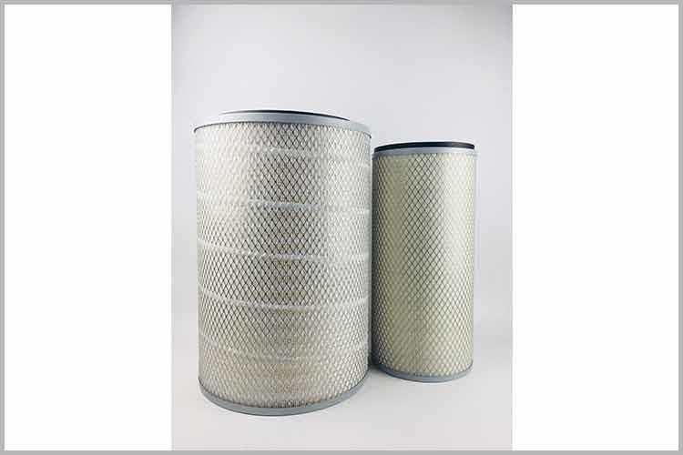 准备新的液压开云app官方在线入口，注意操作时不能穿化纤衣服，以防静电的放电火花