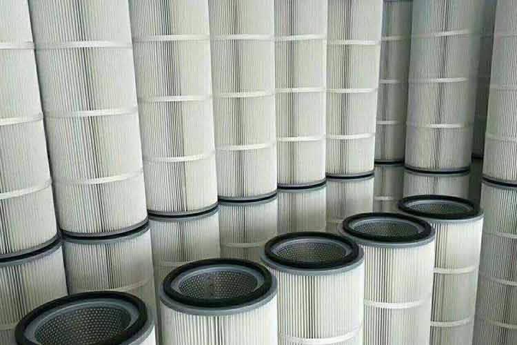 喷砂机开云kaiyun（中国）适于中小除尘系统非粘性、低浓度、粒粗粉尘除尘用，也适于一些老式袋除尘器的改造用