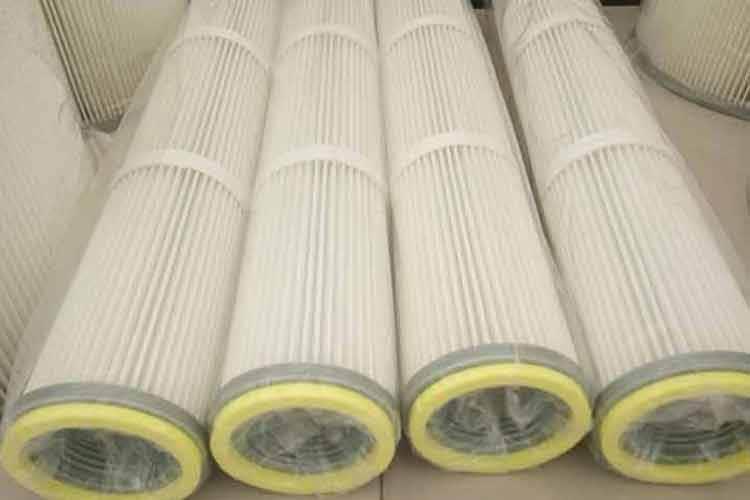 在任何情形下，均不容许高效开云kaiyun（中国）操作人员将未熄火的香烟或其它燃烧着的物品抛入粉尘控制的吸风罩或风管中